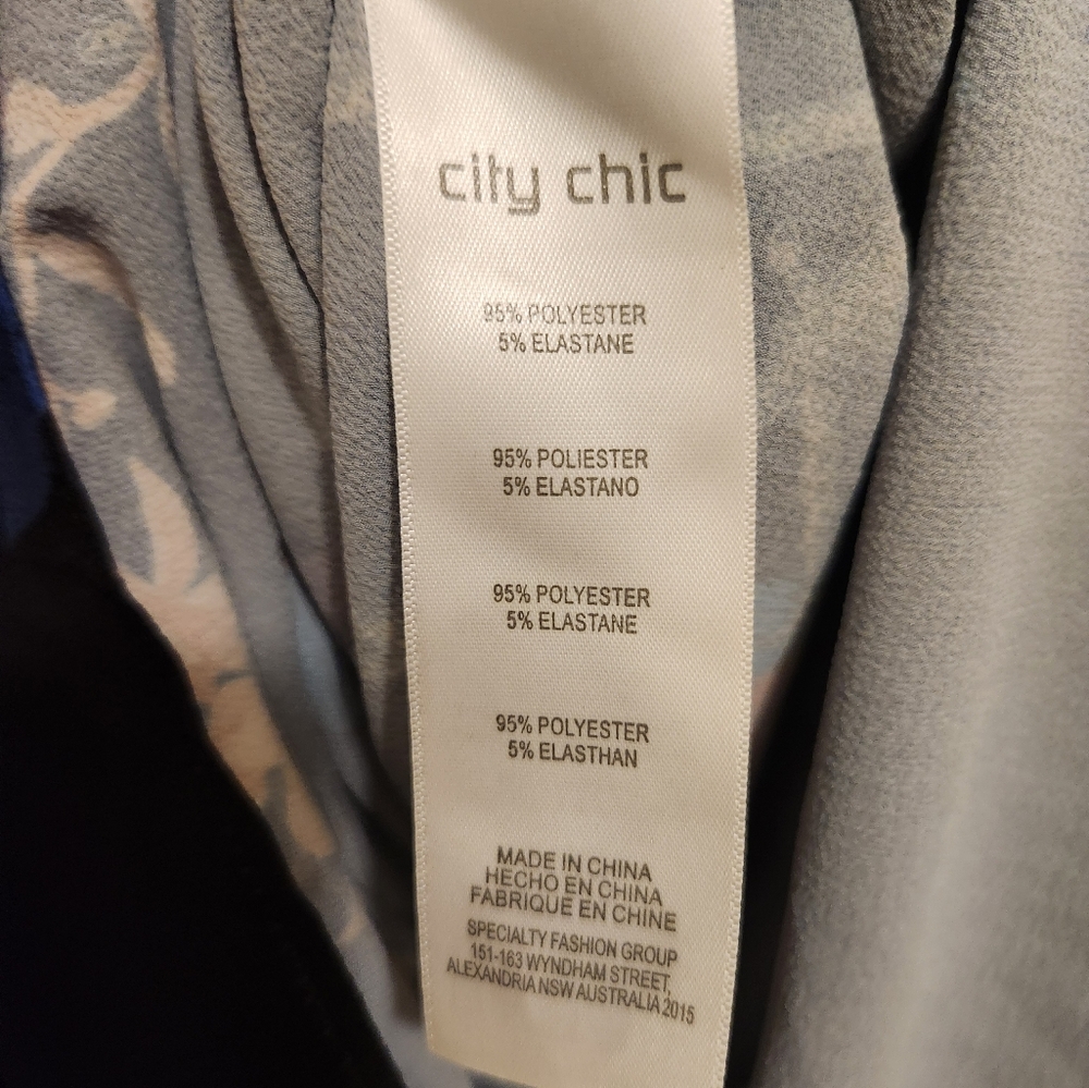 City Chic Size 14 Black Floral - Picture 15 of 16
